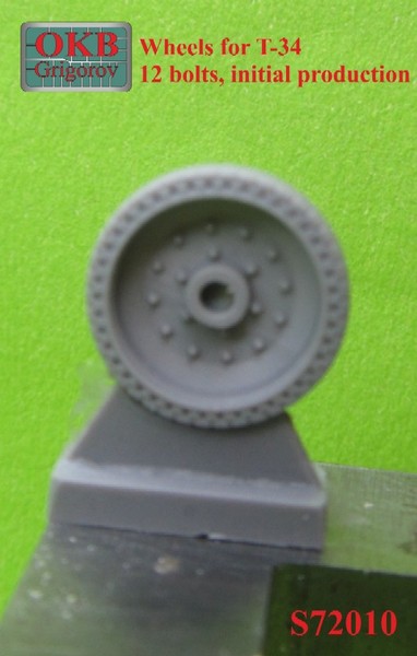 T-34 wheels - initial prod. with 12 bolts